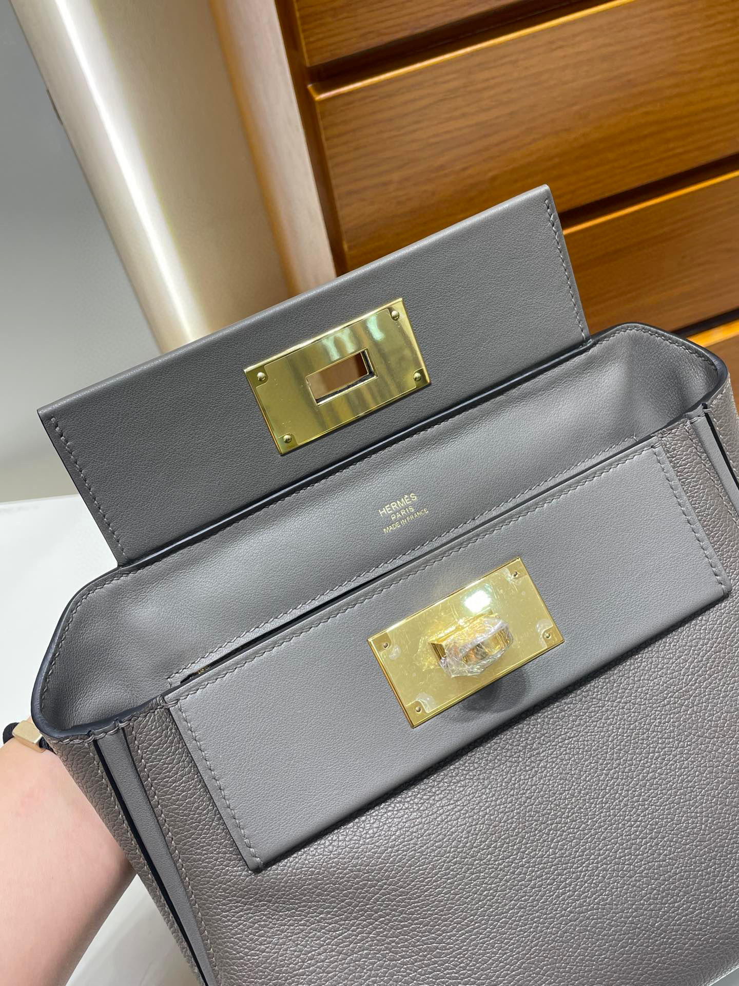 愛馬仕中國官方網站是什麼 Hermès Mini 24/24 Etain 錫器灰 Evercolor and Swift