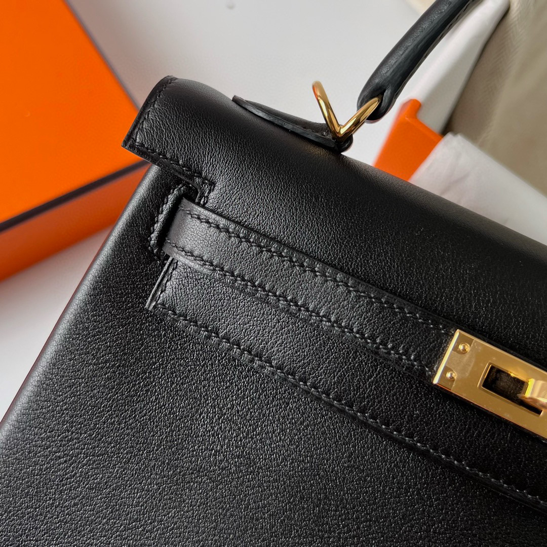 愛馬仕幾款經典包包 Hermès Kelly Retourne 25 Swift Noir 黑色 Golden Hardware