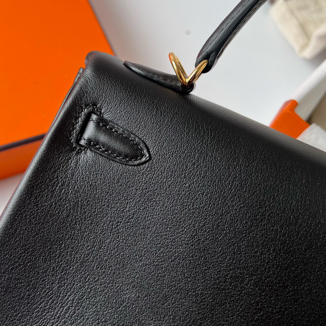 愛馬仕幾款經典包包 Hermès Kelly Retourne 25 Swift Noir 黑色 Golden Hardware