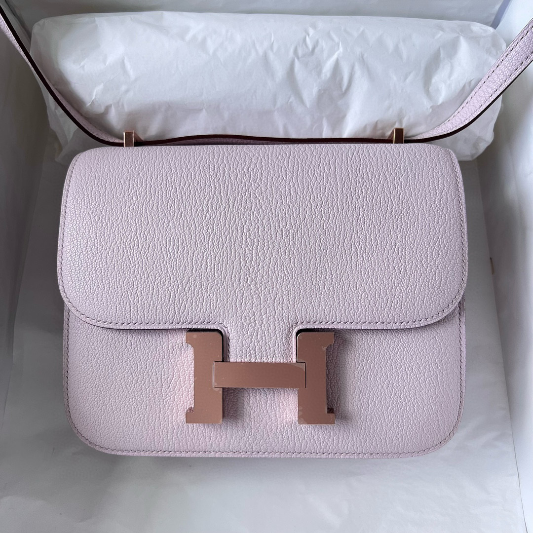 愛馬仕哪三款包最熱門 Hermès Constance 18 Chevre Mauve Pale 梦幻粉紫