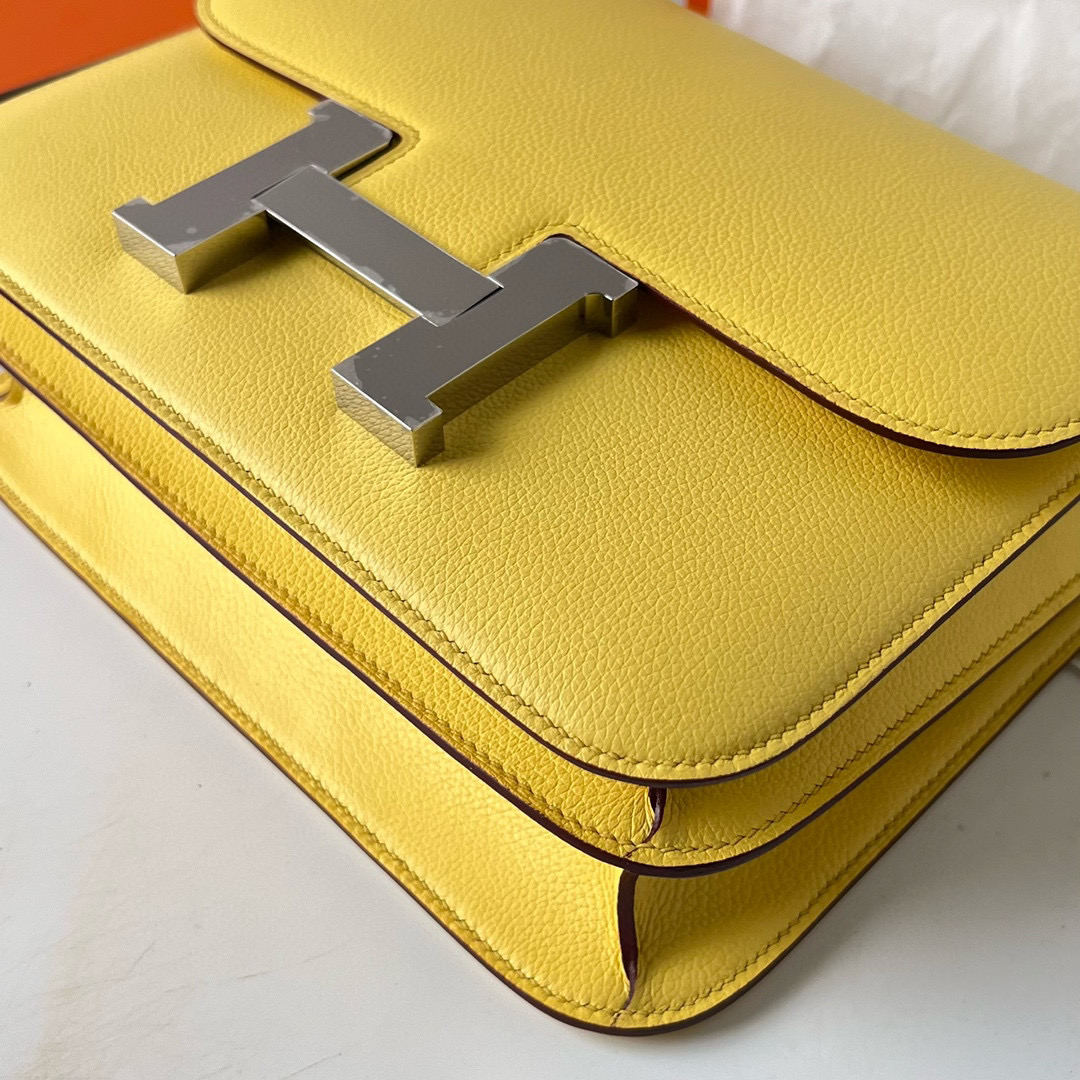 愛馬仕康康哪個顏色保值 Hermès Constance 24 Evercolor jaune de naples 那不勒斯黃