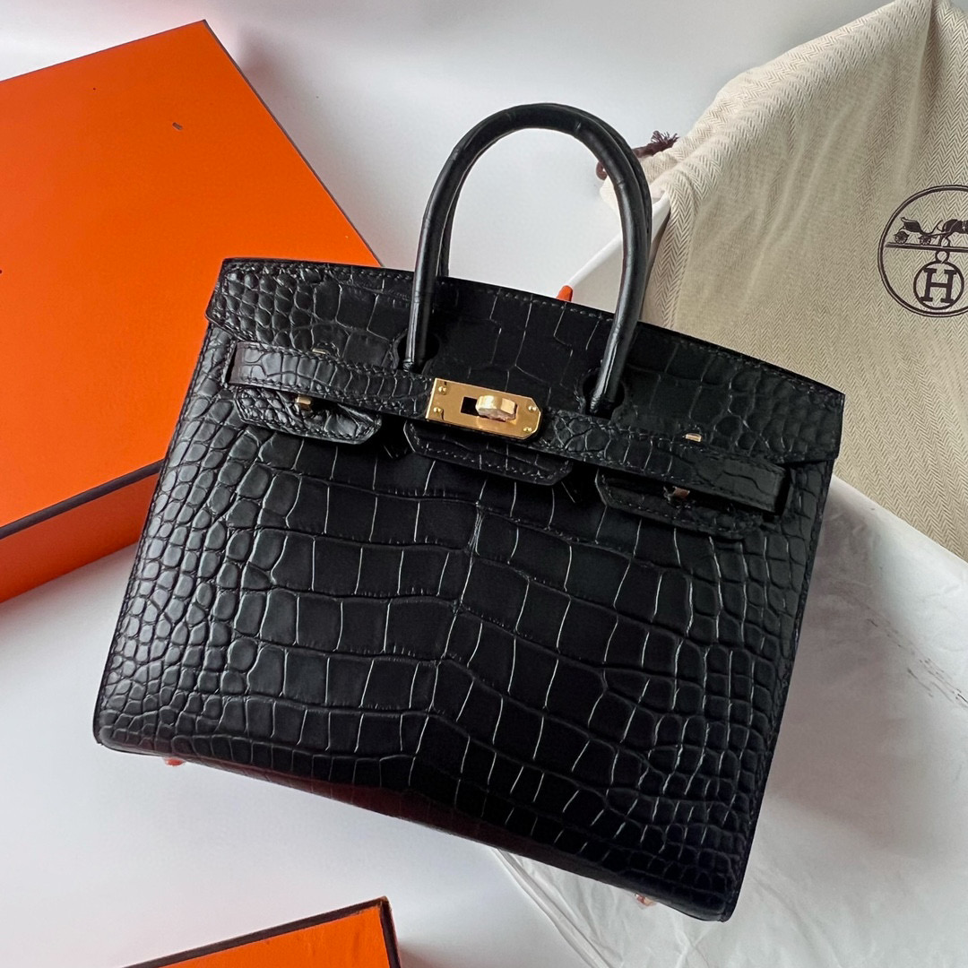 迷你鉑金包愛馬仕價格多少錢  Hermès Birkin 20 Sellier Matte Alligator Crocodile 黑色